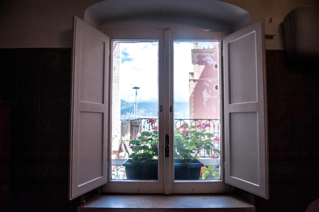 Almayer La Locanda Gaeta Habitación foto